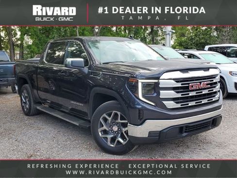 Used 2023 GMC Sierra 1500 SLE image 1