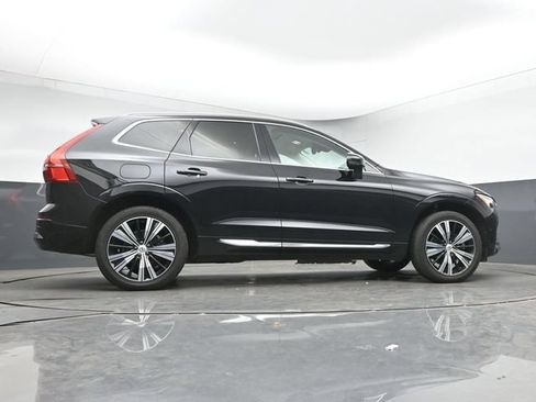 Used 2023 Volvo XC60 B5 Plus w/ Climate Package AWD/4WD image 17