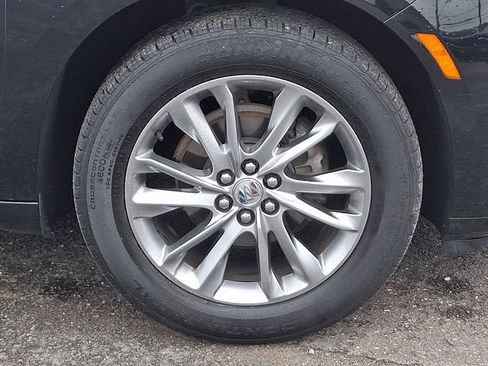 Used 2023 Buick Enclave Avenir w/ Avenir Technology Package AWD/4WD image 28