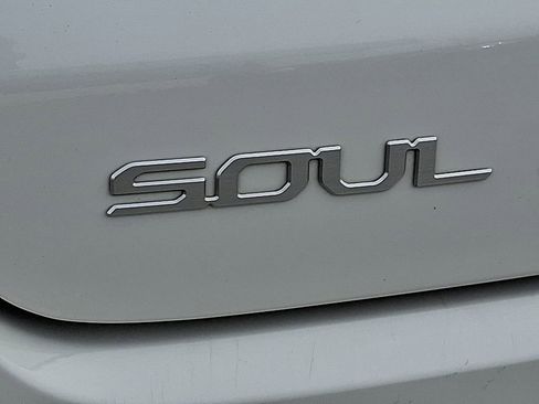 Used 2023 Kia Soul LX w/ Option Group 015 image 31