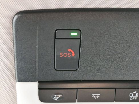 Used 2022 Mitsubishi Outlander SE image 28