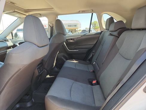 Used 2024 Toyota RAV4 XLE w/ Convenience Package FWD image 6