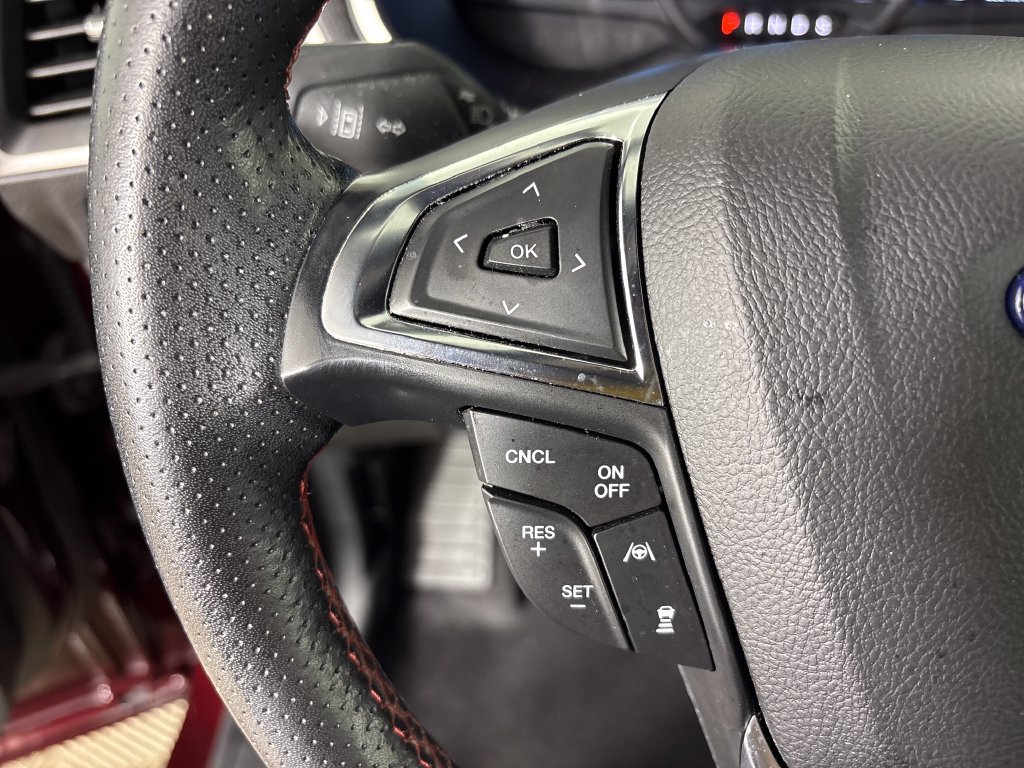 Certified 2021 Ford Edge ST-Line FWD image 19