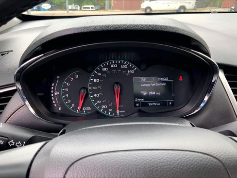 Used 2019 Chevrolet Trax LT w/ LT Convenience Package AWD/4WD image 26