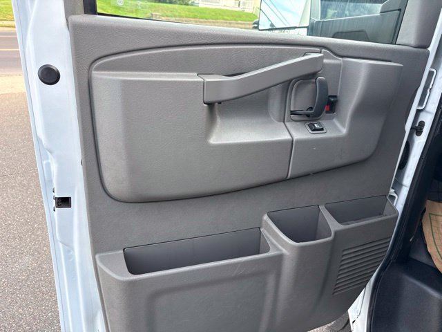 Used 2023 Chevrolet Express 3500 w/ Power Convenience Package RWD image 14