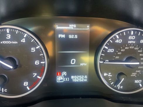 Used 2024 Subaru Crosstrek 2.0i Premium AWD/4WD image 24