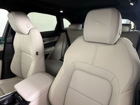 Used 2026 Jaguar F-PACE R-Dynamic S image 14