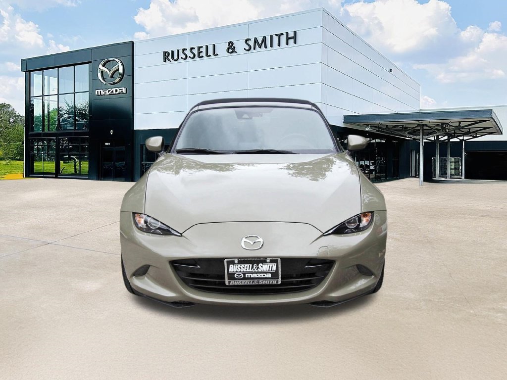 Used 2023 MAZDA MX-5 Miata Grand Touring RWD image 2