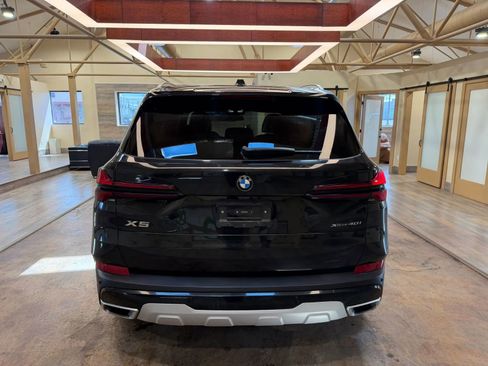 Used 2025 BMW X5 xDrive40i image 4