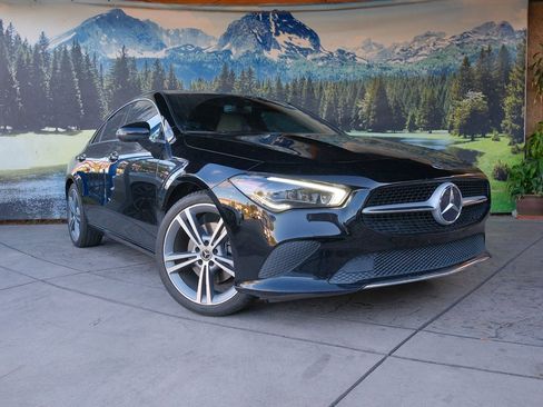Used 2020 Mercedes-Benz CLA 250 image 3