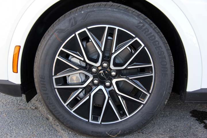 New 2025 Ford Mustang Mach-E Premium w/ Interior Protection Package AWD/4WD image 12