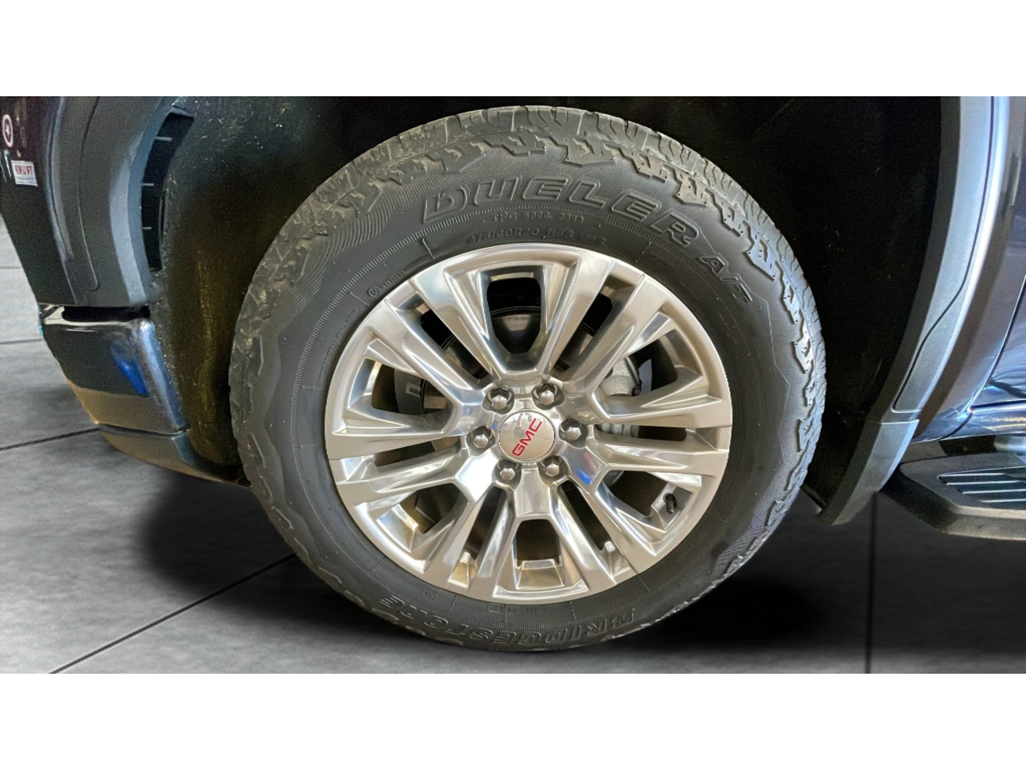 Used 2022 GMC Sierra 1500 Denali AWD/4WD image 18