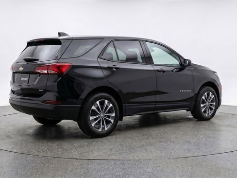Used 2025 Chevrolet Equinox LT FWD image 9