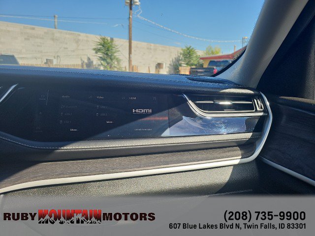Used 2023 Jeep Grand Cherokee 4WD 4xe image 23