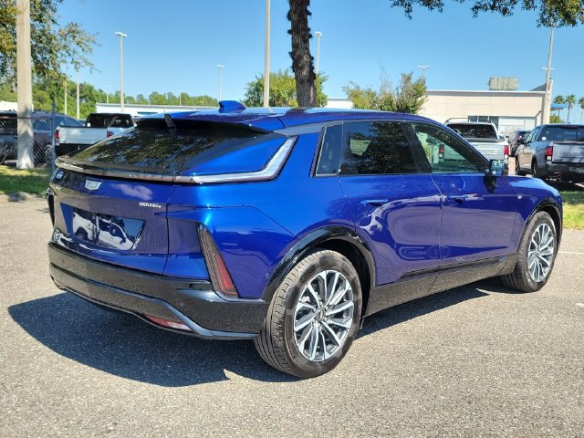 Used 2024 Cadillac Lyriq Sport AWD/4WD image 4