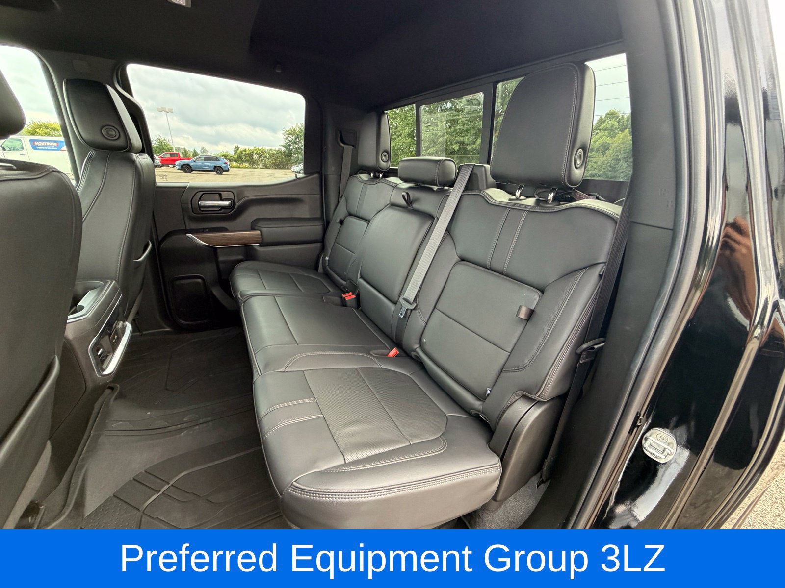 Used 2022 Chevrolet Silverado 1500 High Country w/ LPO, Dark Essentials Package AWD/4WD image 27