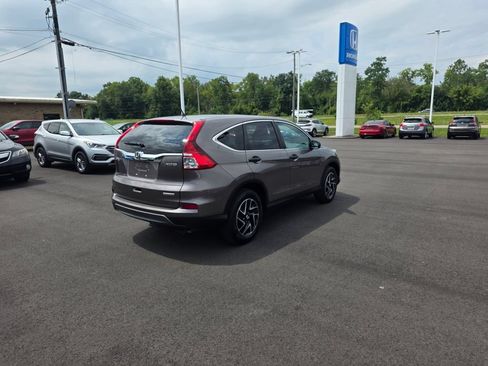 Used 2016 Honda CR-V SE image 3