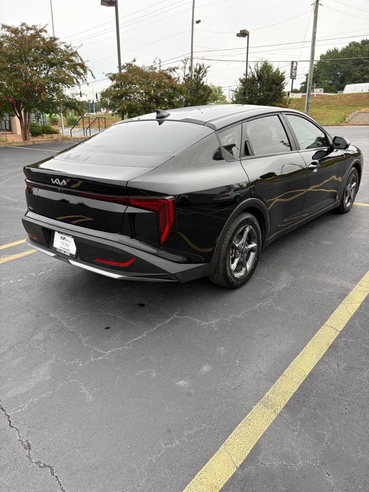 Used 2025 Kia K4 FWD image 5