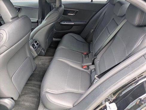 Used 2024 Mercedes-Benz C 300 Sedan image 19