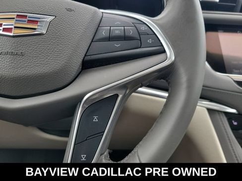 Used 2017 Cadillac XT5 Luxury w/ Driver Awareness Package FWD image 25