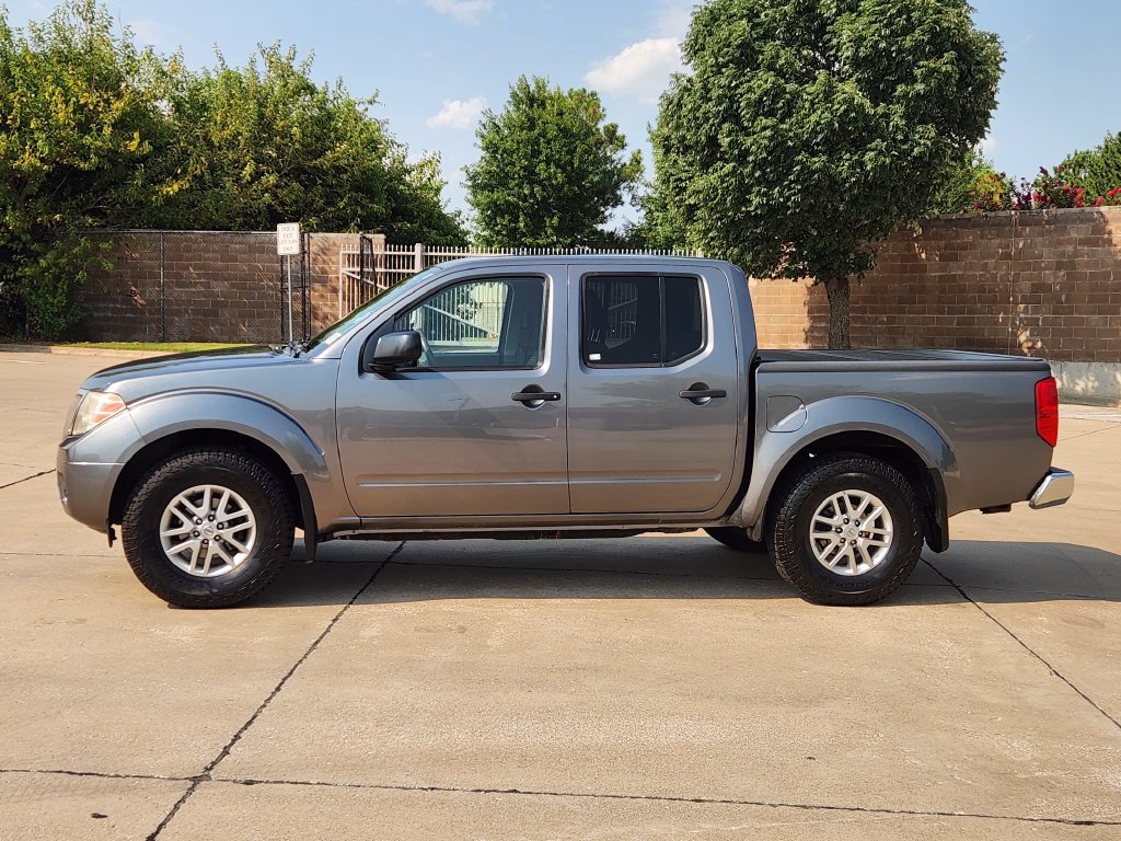 Used 2019 Nissan Frontier SV AWD/4WD image 4
