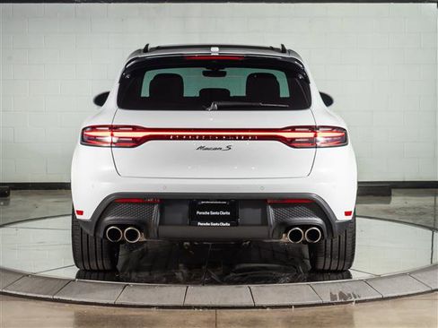 Certified 2025 Porsche Macan S AWD/4WD image 10