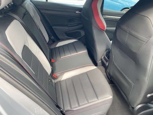 New 2026 Volkswagen GTI SE FWD image 13