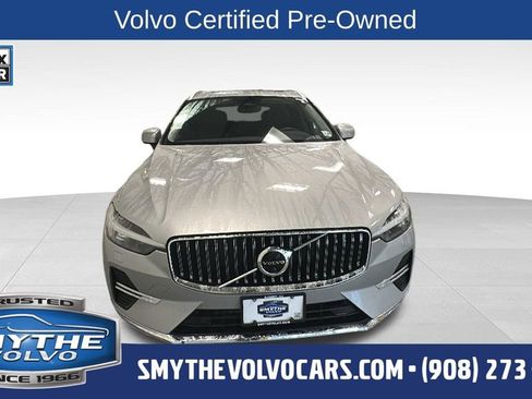 Certified 2023 Volvo XC60 B5 Plus AWD/4WD image 1
