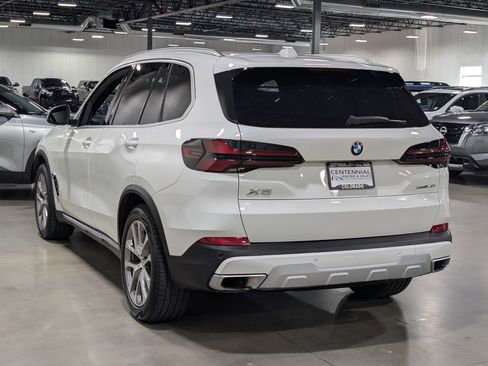 Used 2024 BMW X5 xDrive40i w/ Premium Package image 5