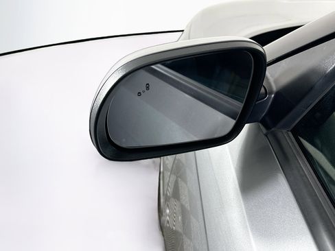 Used 2025 Kia Soul LX w/ LX Technology Package image 16