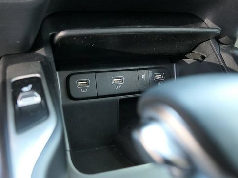 Used 2023 Kia Sorento EX w/ Panoramic Sunroof Package FWD image 21