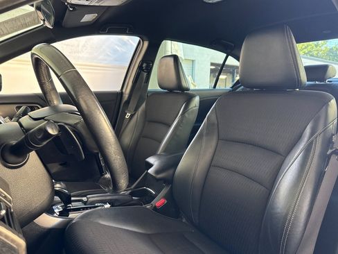 Used 2017 Honda Accord Sport image 23