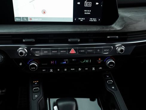 Used 2024 Kia Telluride SX X-Line image 33