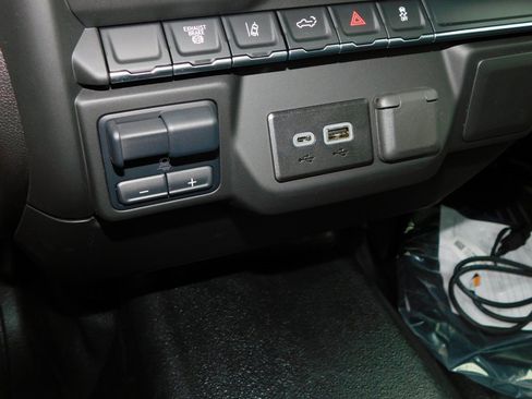 New 2025 Chevrolet Silverado 2500 W/T w/ WT Convenience Package image 29