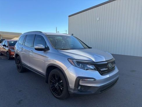 Used 2021 Honda Pilot Special Edition image 2