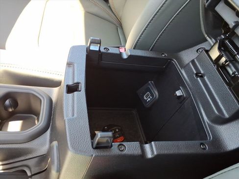 New 2026 Jeep Gladiator Mojave AWD/4WD image 34