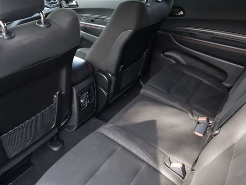Used 2025 Dodge Durango GT RWD image 12