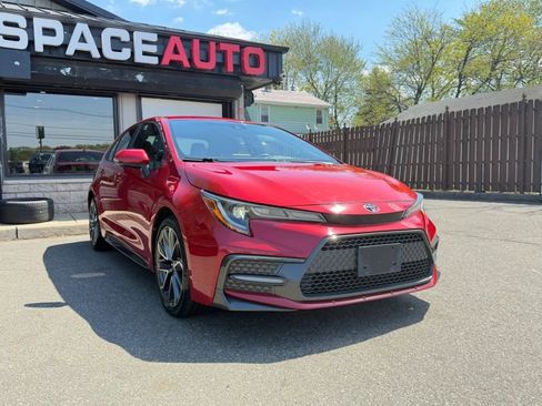 Used 2021 Toyota Corolla SE w/ Carpet Mat Package (TMS) image 3