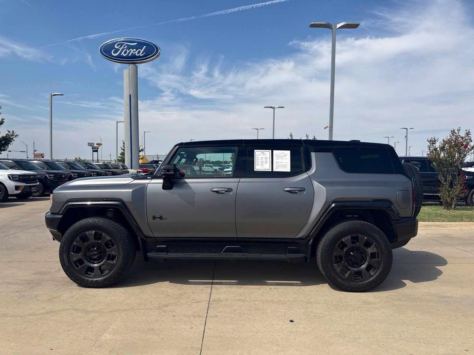 Used 2026 GMC Hummer EV 3X w/ Carbon Fiber Edition Package AWD/4WD image 2