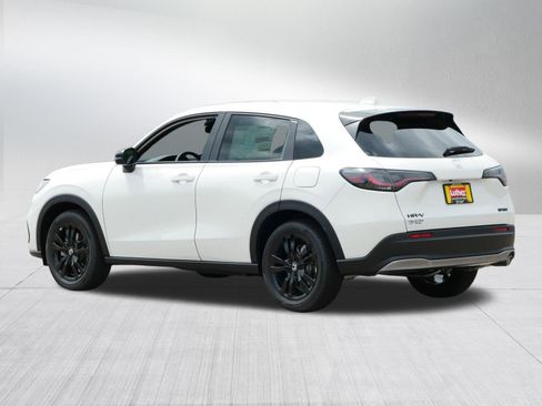 New 2027 Honda HR-V Sport image 3