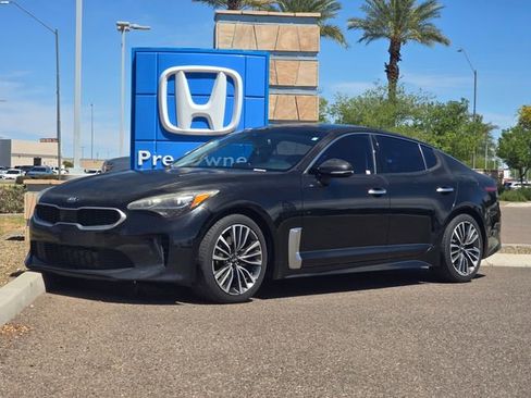 Used 2018 Kia Stinger Premium image 6