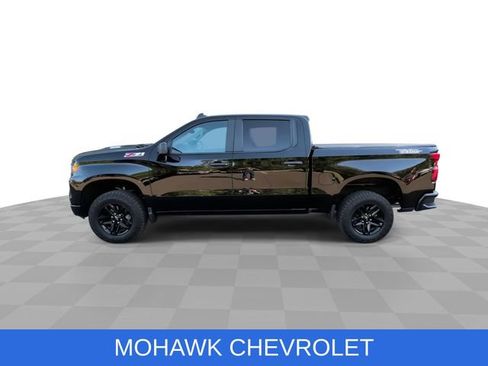 Used 2024 Chevrolet Silverado 1500 Custom Trail Boss AWD/4WD image 6