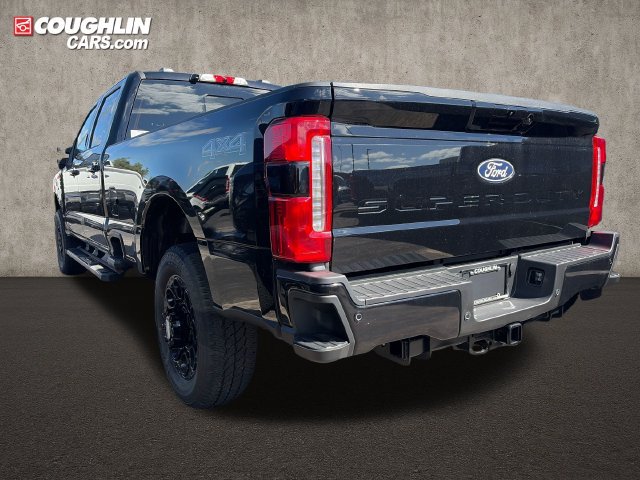 New 2027 Ford F350 Lariat w/ Black Appearance Package AWD/4WD image 6