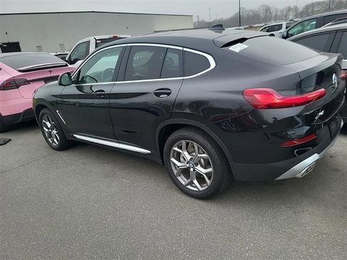 Used 2025 BMW X4 xDrive30i image 7