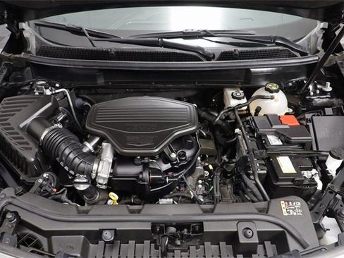 Certified 2023 Cadillac XT5 Sportv w/ LPO, Floor Liner Package image 25