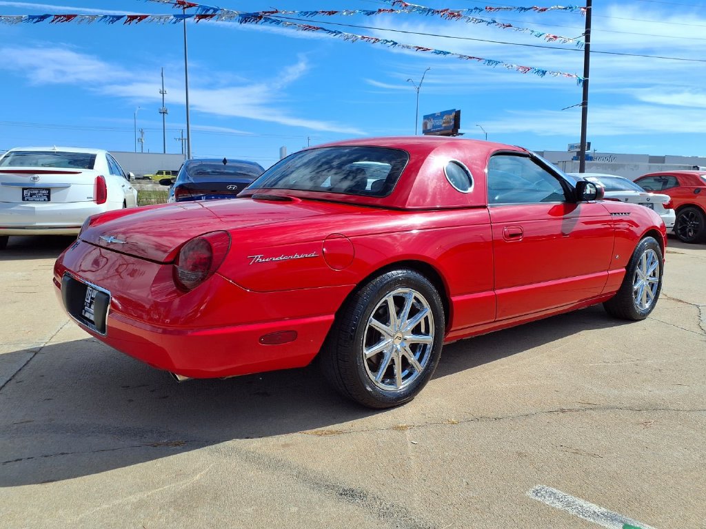 Used 2004 Ford Thunderbird RWD image 3