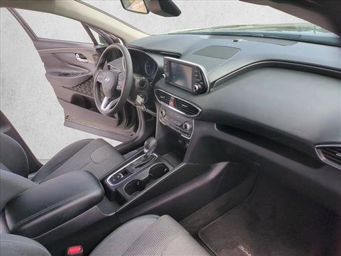 Used 2020 Hyundai Santa Fe SE FWD image 21