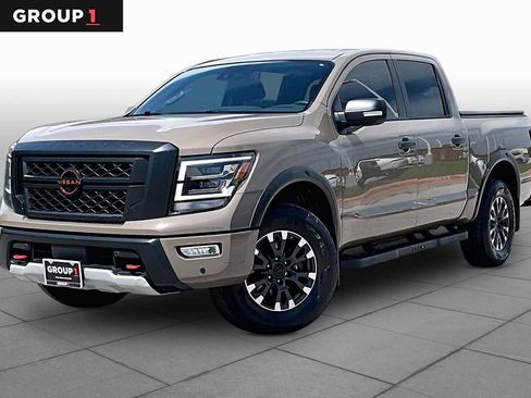 Used 2023 Nissan Titan PRO-4X w/ Pro-4x Convenience Package AWD/4WD image 1