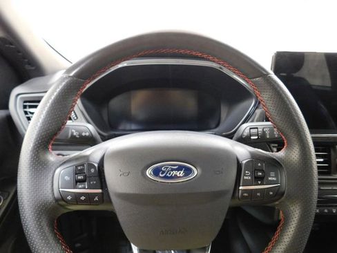 Used 2023 Ford Escape ST-Line w/ Tech Pack #1 image 16