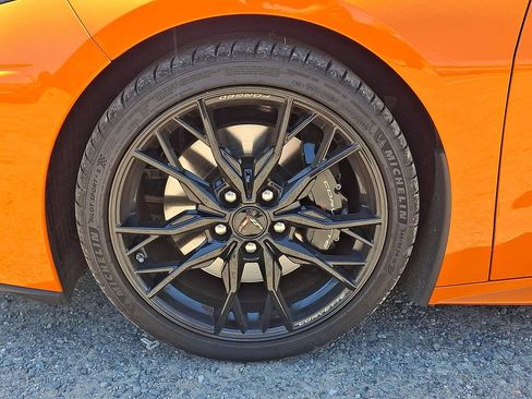 Used 2023 Chevrolet Corvette Stingray Preferred Conv w/ Z51 Performance Package RWD image 33